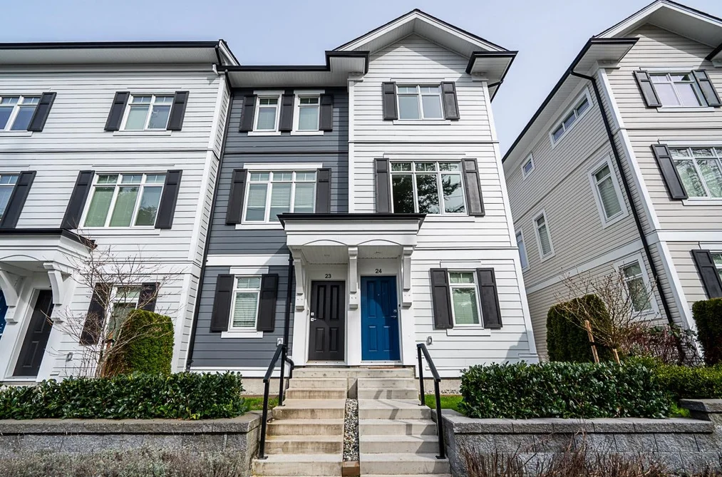 24 2070 OAK MEADOWS DRIVE, Surrey BC V3Z 1J1, Surrey BC — Residential for Sale - Photo 3