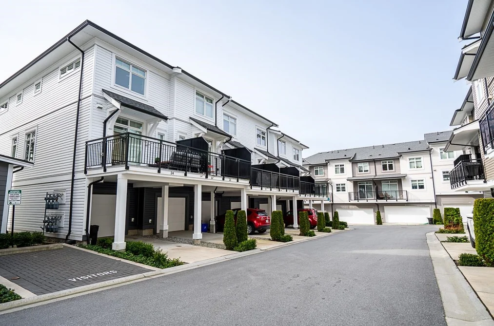24 2070 OAK MEADOWS DRIVE, Surrey BC V3Z 1J1, Surrey BC — Residential for Sale - Photo 5