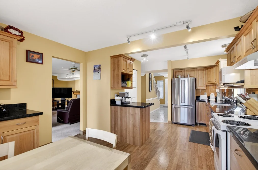 24 20888 MCKINNEY AVENUE, Maple Ridge BC V2X 8G7, Maple Ridge BC — Residential for Sale - Photo 3