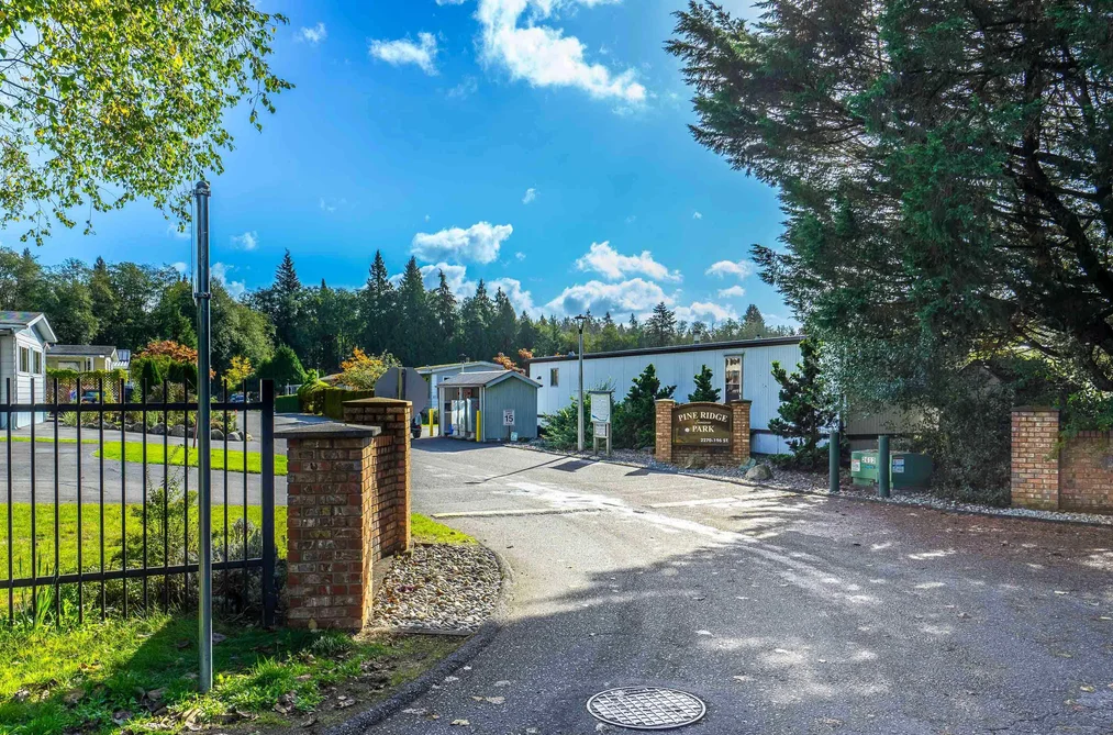 24 2270 196 STREET, Langley BC V2Z 1N6, Langley BC — Residential for Sale - Photo 2
