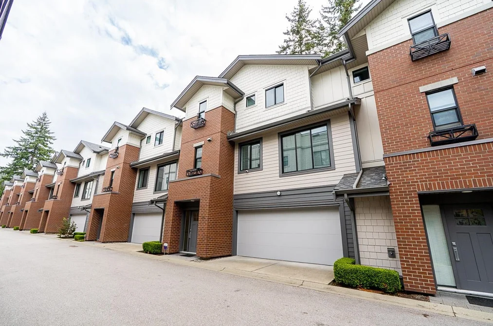 Townhouse for sale at 24 2999 151 Street Surrey British Columbia - MLS: R3161341