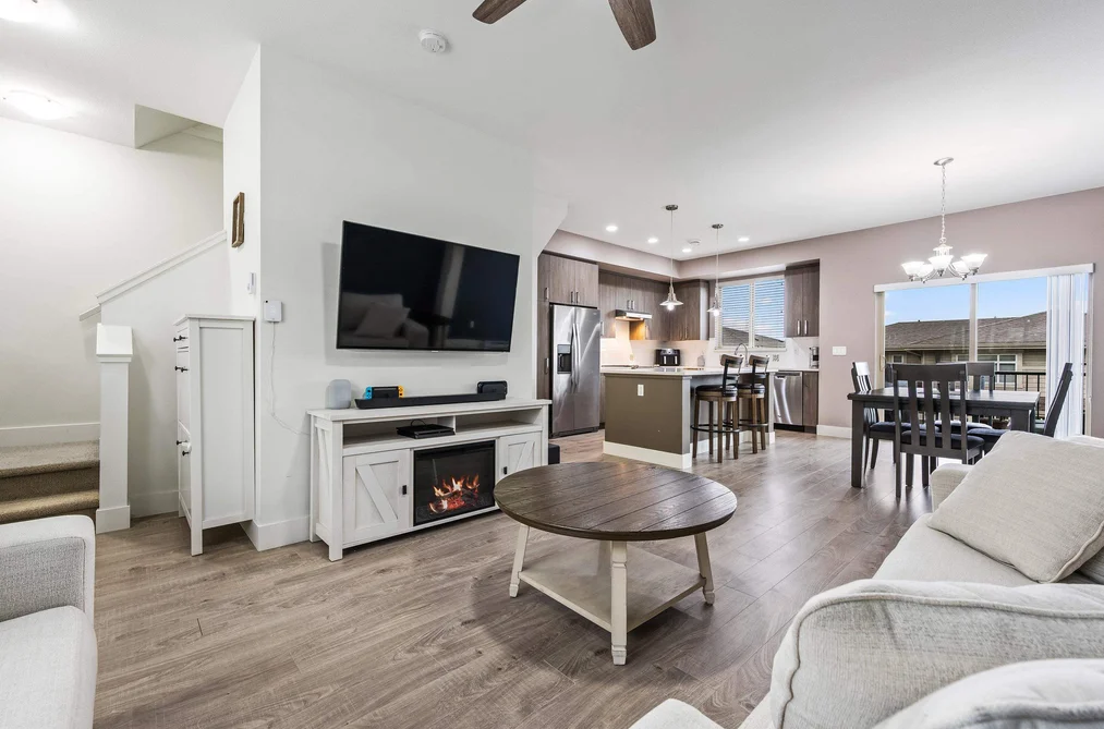 24 34230 ELMWOOD DRIVE, Abbotsford BC V2S 0J1, Abbotsford BC — Residential for Sale - Photo 2