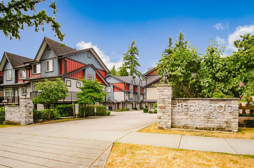 24 6929 142 STREET, Surrey BC V3W 5N1, Surrey BC — Residential for Sale - Photo 2