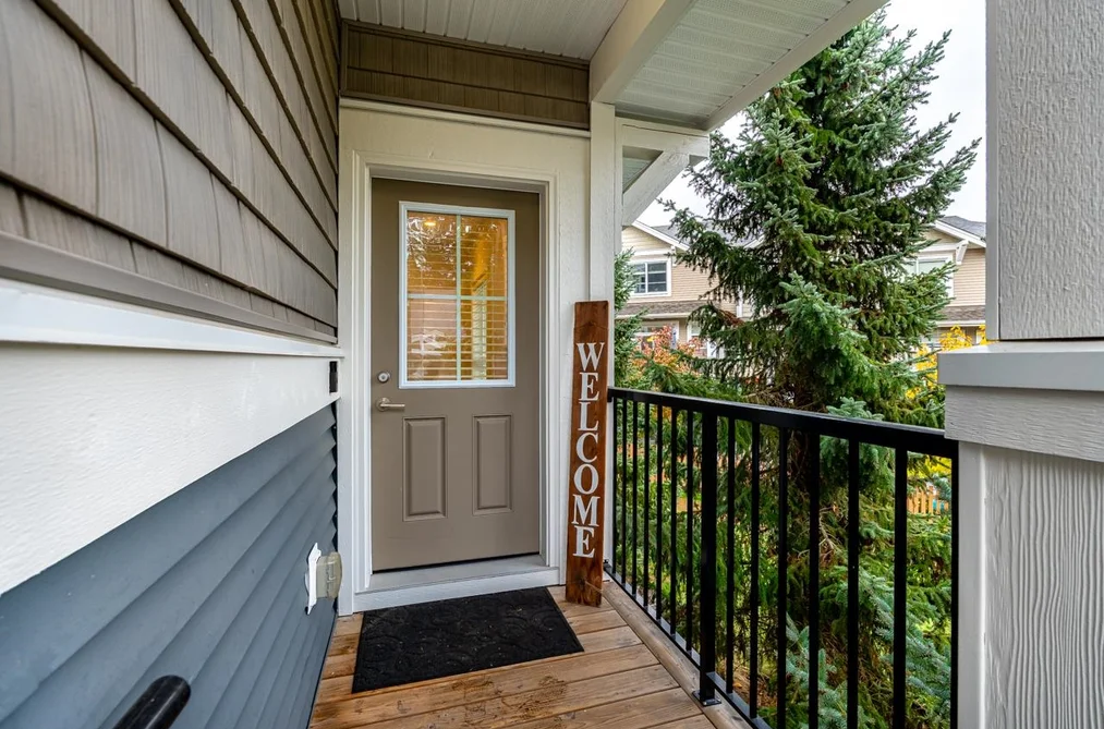24-7059 210 Street, Langley, BC - Townhouse for Sale - Photo 2 of 39 24-7059 210 Street, Langley, BC - Townhouse for Sale - Photo 2 of 39
