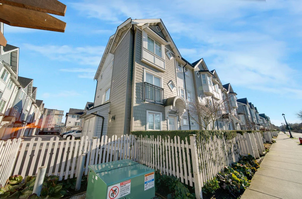 24 9211 MCKIM WAY, Richmond BC V6X 0T1, Richmond BC — Residential for Sale - Photo 2