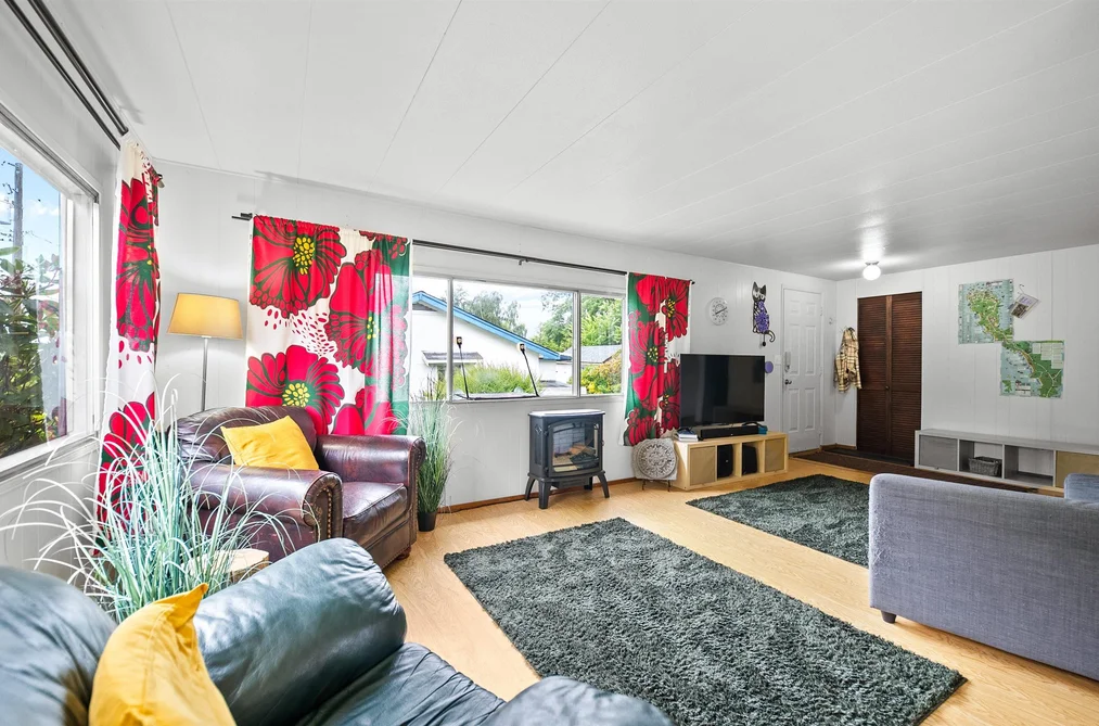 House for sale at 240 Campbell Street Vancouver British Columbia - MLS: R3155369