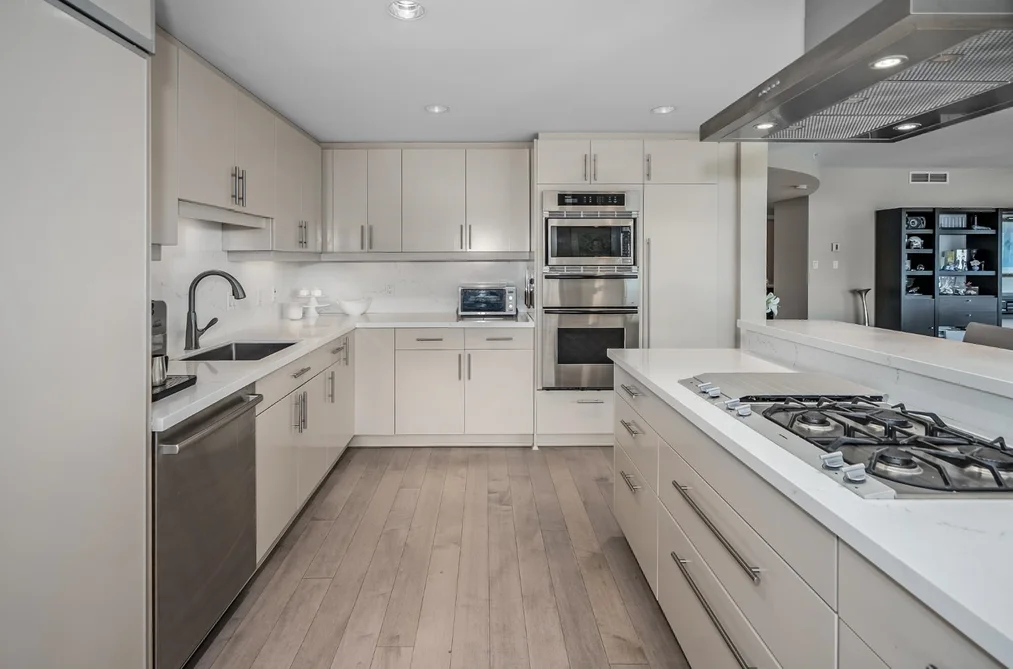 2401 1233 W CORDOVA STREET, Vancouver BC V6C 3R1, Vancouver BC — Residential for Sale — Photo 13 of 30