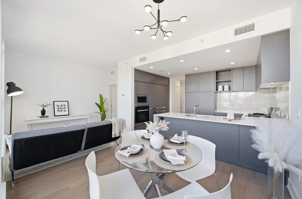 Condo for sale at 2401 450 Westview Street Coquitlam British Columbia - MLS: R3106348