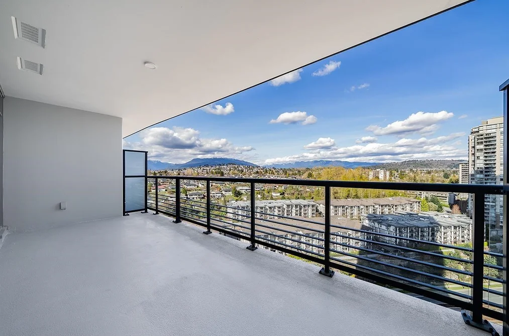2401 4720 LOUGHEED HIGHWAY, Burnaby BC V5C 0M8, Burnaby BC — Residential for Sale - Photo 4