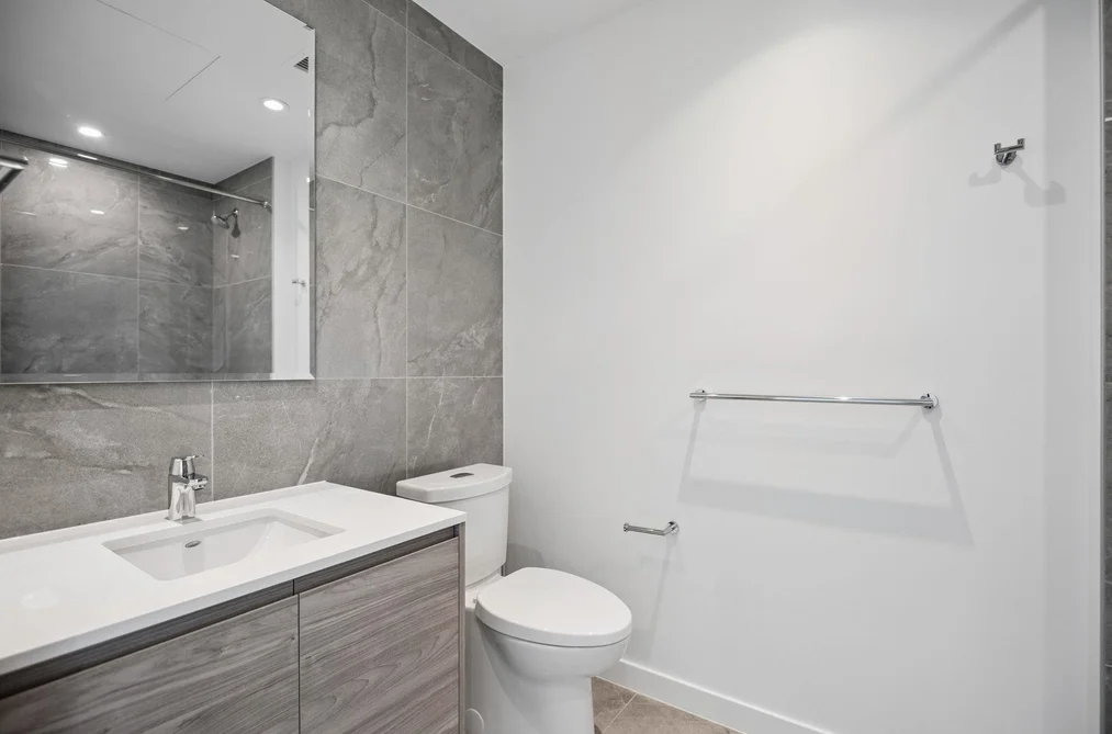 2401 660 QUAYSIDE DRIVE, New Westminster BC V3M 0P1, New Westminster BC — Residential for Sale — Photo 13 of 25