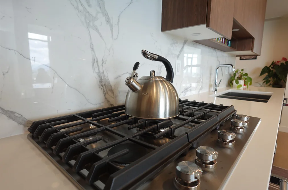 2401 7769 PARK CRESCENT, Burnaby BC V3N 0J7, Burnaby BC — Residential for Sale — Photo 10 of 38