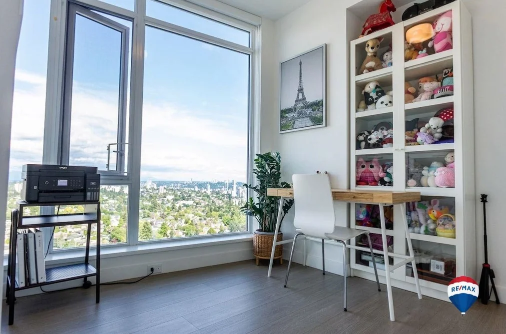 2401 7769 PARK CRESCENT, Burnaby BC V3N 0J7, Burnaby BC — Residential for Sale — Photo 19 of 38