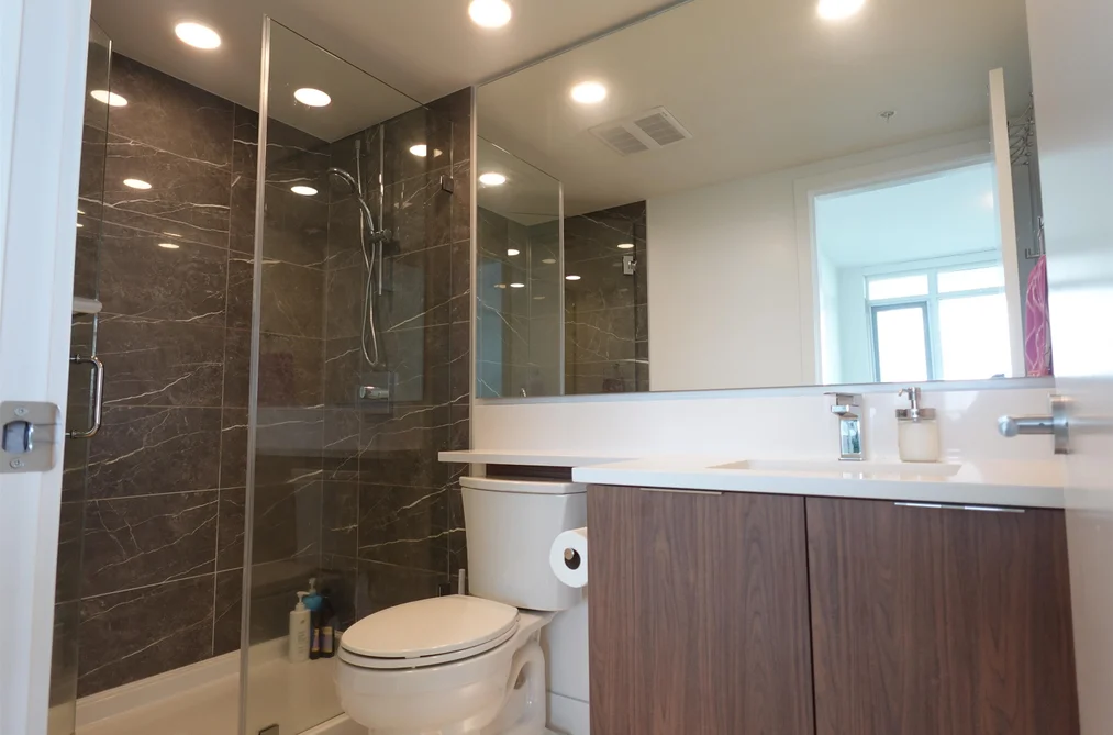 2401 7769 PARK CRESCENT, Burnaby BC V3N 0J7, Burnaby BC — Residential for Sale — Photo 23 of 38