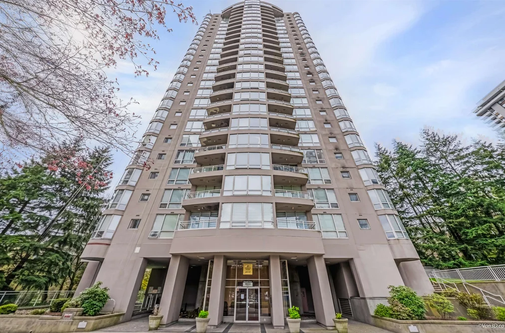 Condo for sale at 2401 9603 Manchester Drive Burnaby British Columbia - MLS: R3110284