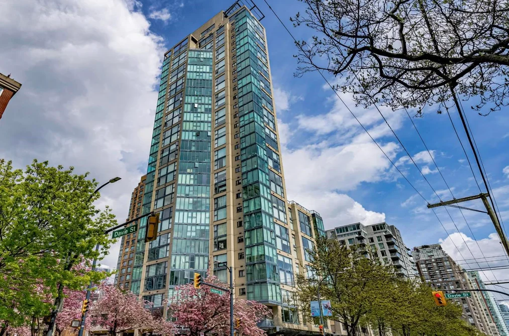Condo for sale at 2403 1155 Homer Street Vancouver British Columbia - MLS: R3129964