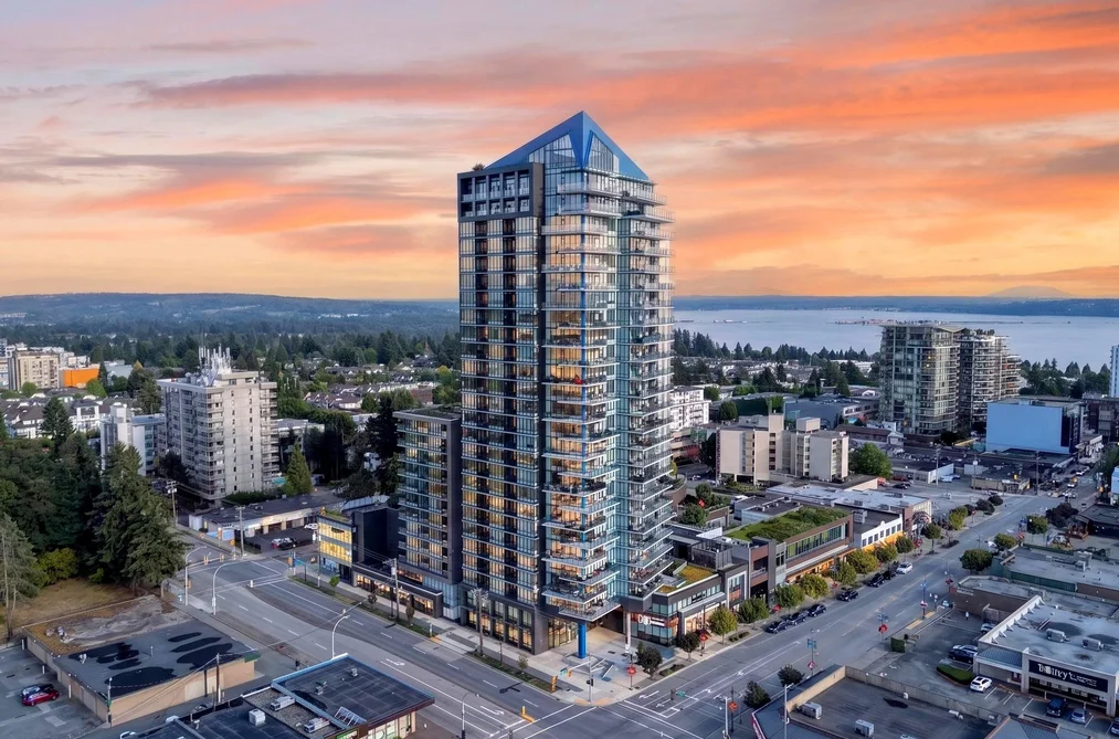 Condo for sale at 2404 1588 Johnston Road White Rock British Columbia - MLS: R3151325