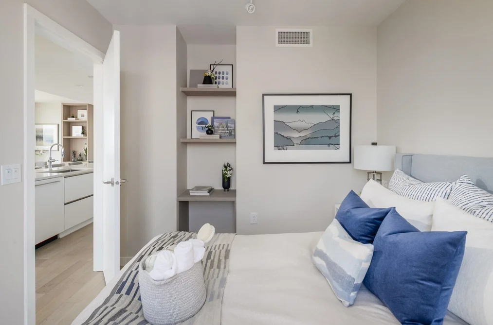 2404 485 W 42ND AVENUE, Vancouver BC V5Y 0R6, Vancouver BC — Residential for Sale — Photo 3 of 7