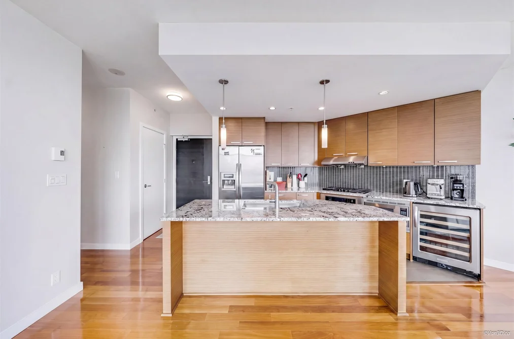 2405 6188 WILSON AVENUE, Burnaby BC V5H 0A5, Burnaby BC — Residential for Sale - Photo 3