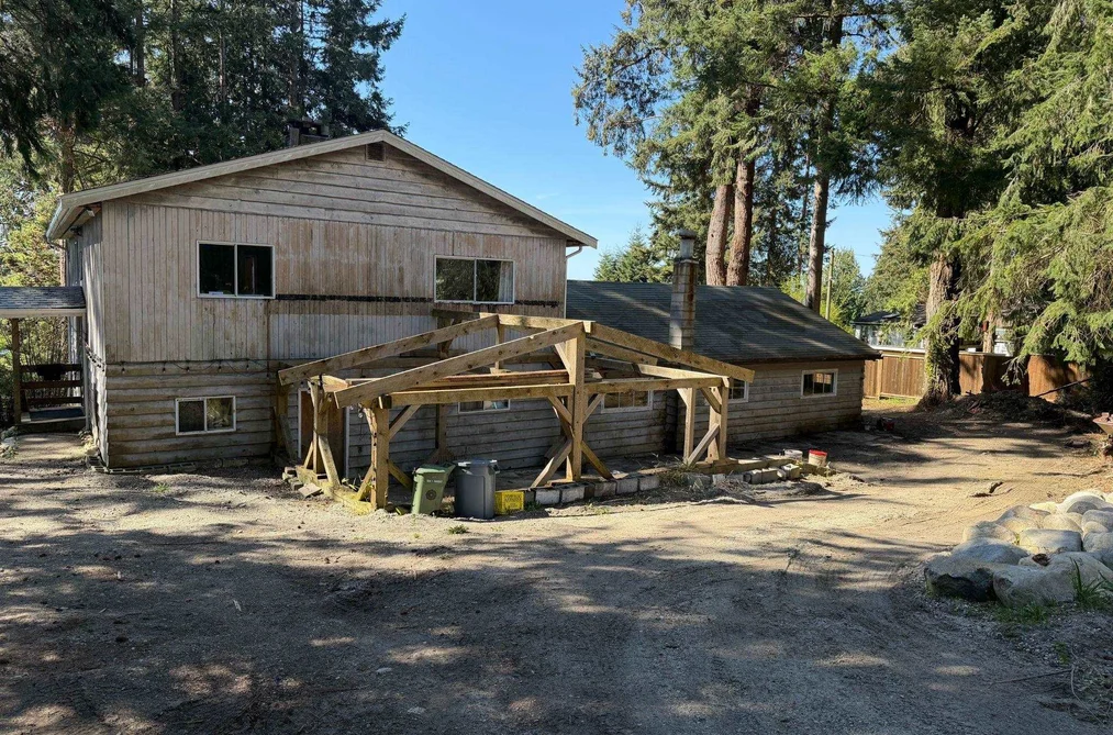 2405 MILLINER ROAD, Roberts Creek BC V0N 2W6, Roberts Creek BC — Residential for Sale - Photo 3