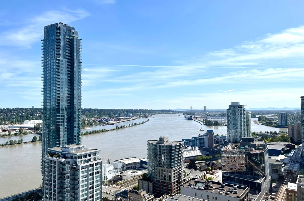 2406 618 CARNARVON STREET, New Westminster BC V3M 1E9, New Westminster BC — Residential for Sale - Photo 2