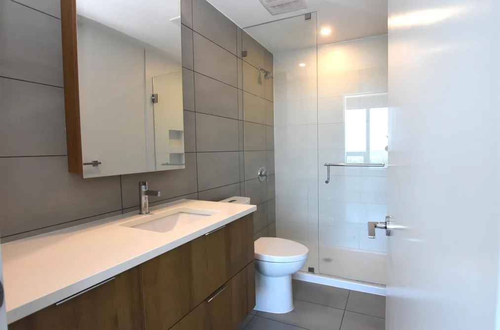 2407 13359 OLD YALE ROAD, Surrey BC V3T 0S4, Surrey BC — Residential for Sale - Photo 3