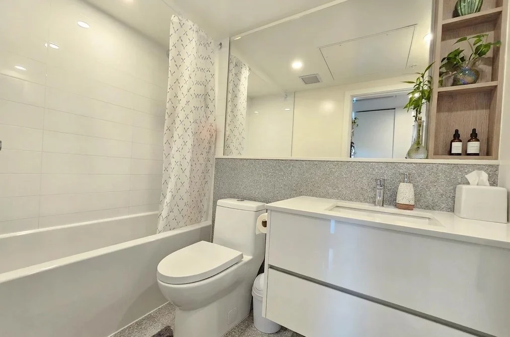 2408 10428 WHALLEY BOULEVARD, Surrey, BC — Residential for Sale — Photo 13 of 28