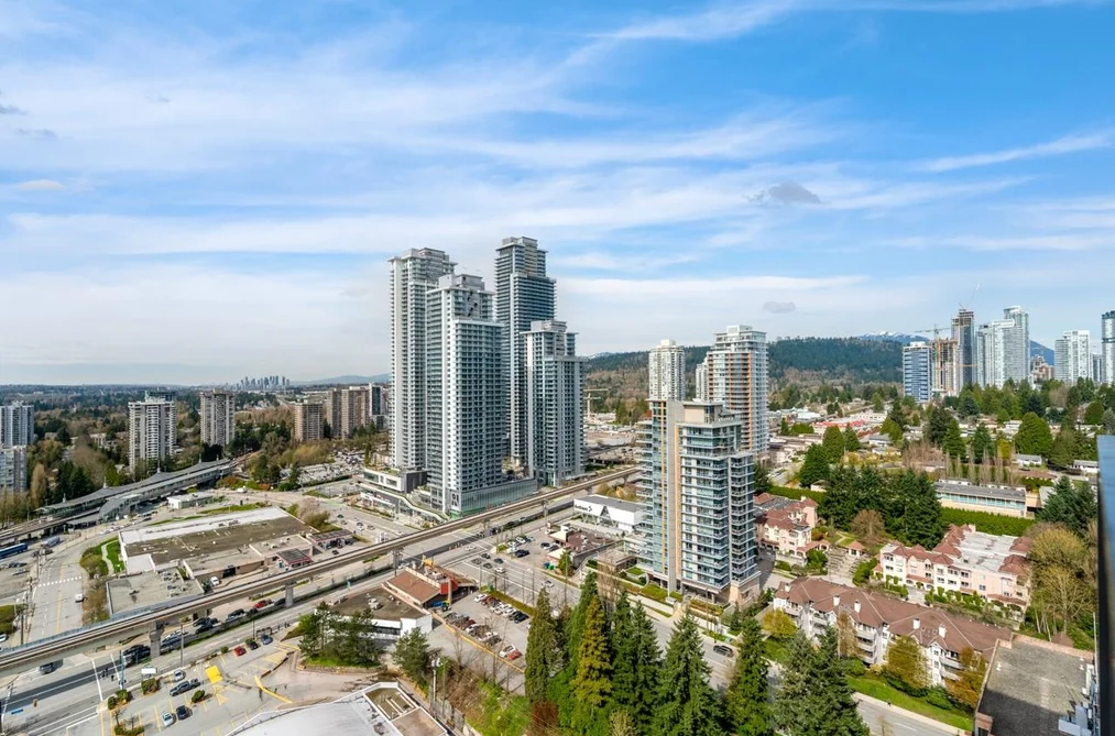 Condo for sale at 2408 450 Westview Street Coquitlam British Columbia - MLS: R3107674