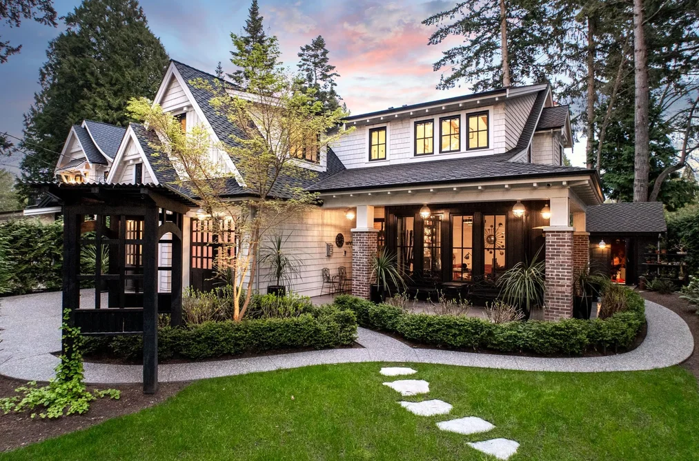 2408 CHRISTOPHERSON ROAD, Surrey BC V4A 5W2, Surrey BC — Residential for Sale - Photo 2