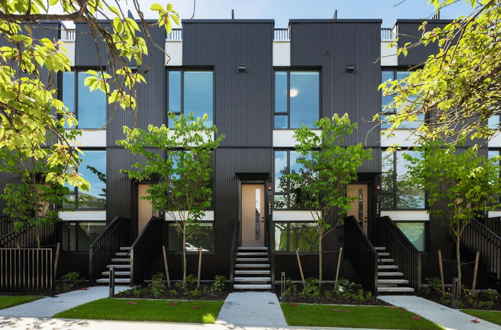 Townhouse for sale at 2408 E 12th Avenue Vancouver British Columbia - MLS: R3124148