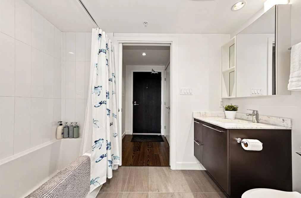 2409-8131 Nunavut Lane, Vancouver, BC - Condo for Sale - Photo 15 of 31