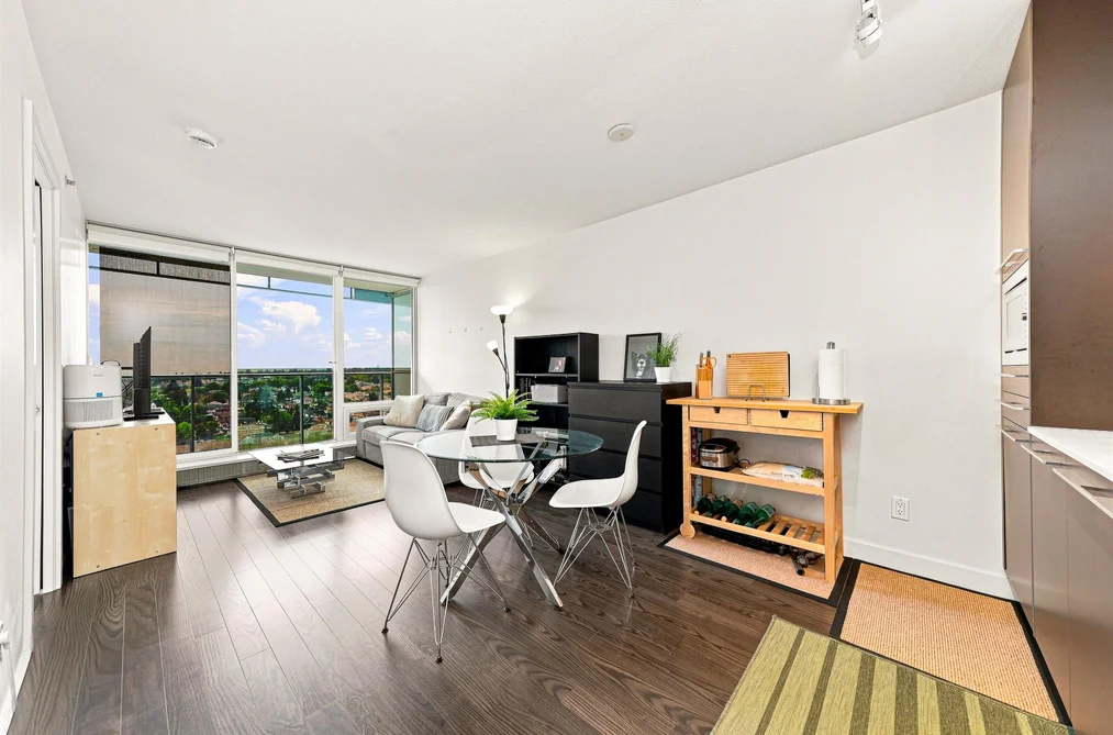 2409-8131 Nunavut Lane, Vancouver, BC - Condo for Sale - Photo 4 of 31
