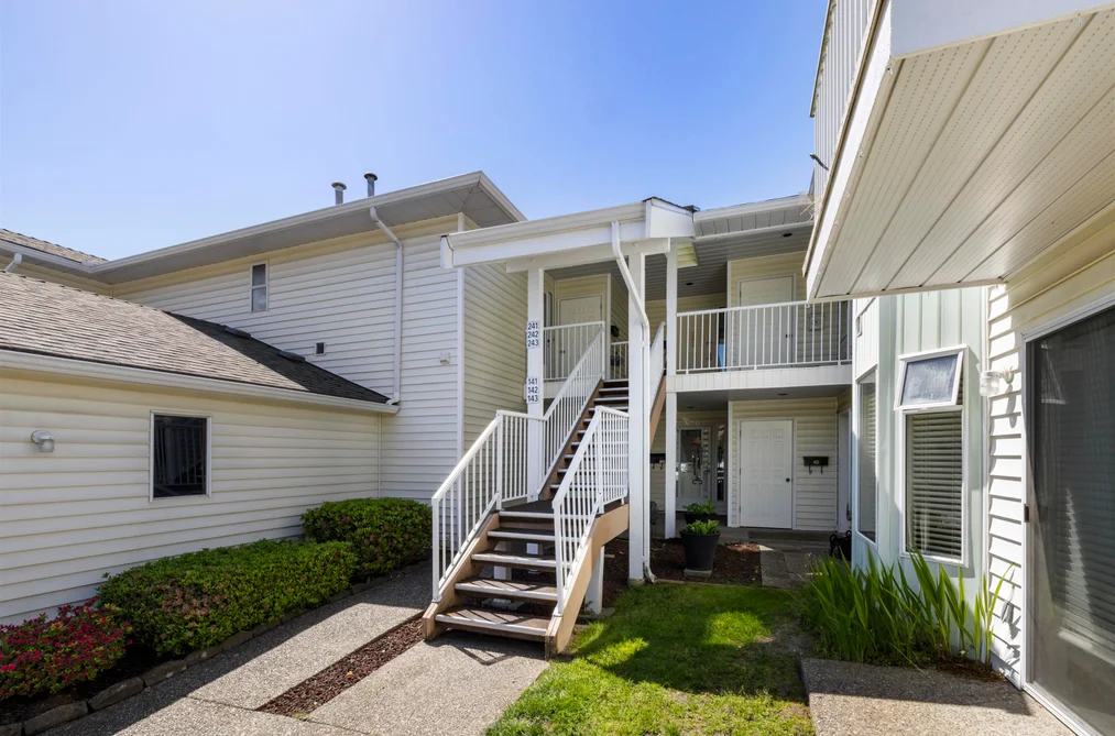 Townhouse for sale at 241 7156 121 Street Surrey British Columbia - MLS: R3003474