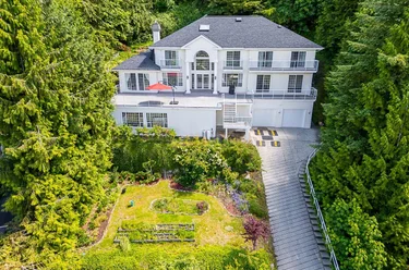 241 Bayview Rd, Lions Bay, BC - MLS: R3089363