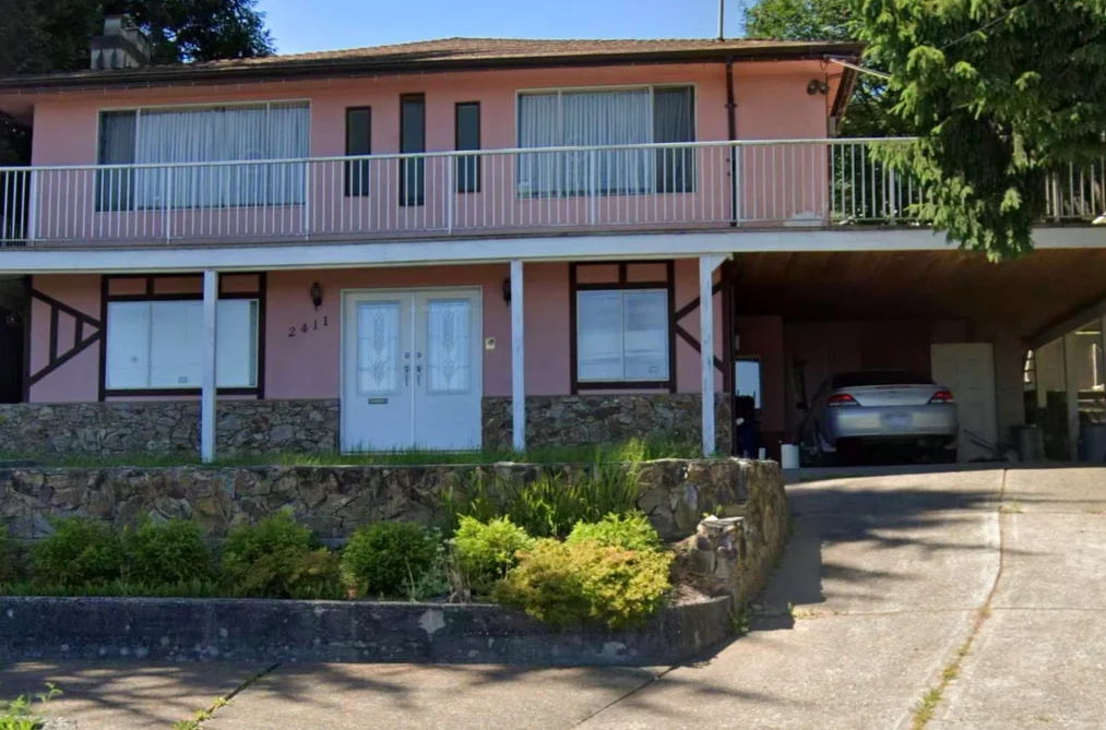 2411 Cape Horn Avenue, Coquitlam, BC - MLS: R3164485 - Photo 3 2411 Cape Horn Avenue, Coquitlam, BC - MLS: R3164485 - Photo 3