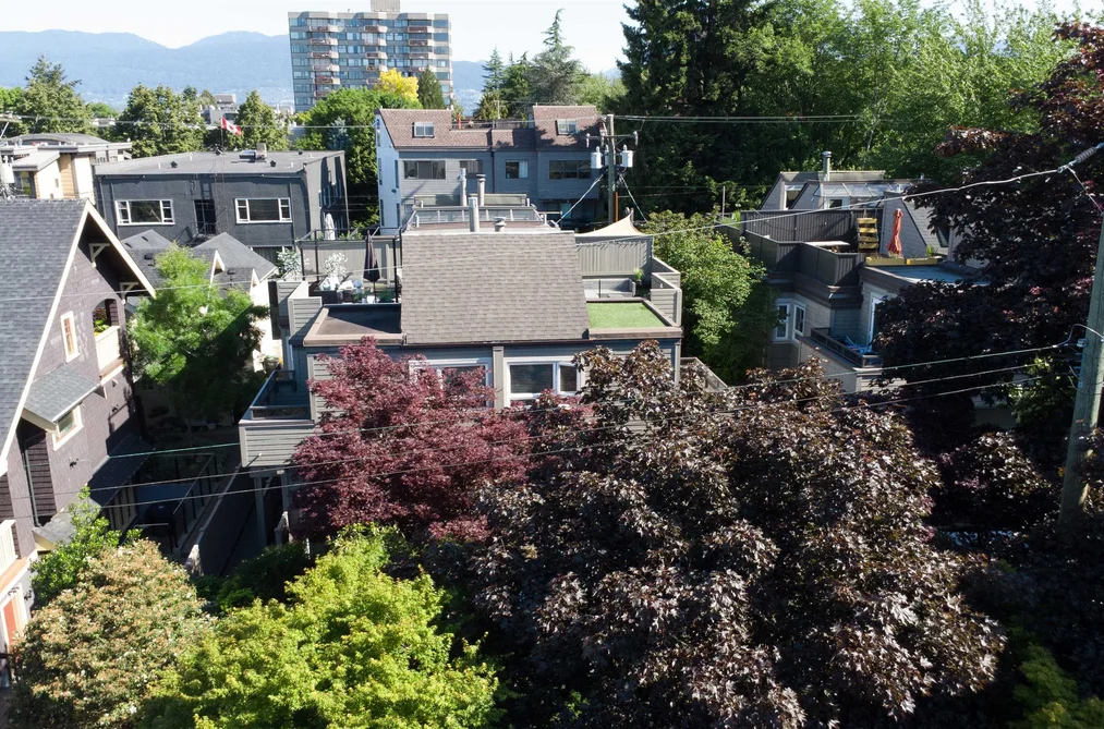 2413 W 5TH AVENUE, Vancouver BC V6K 1S7, Vancouver BC — Residential for Sale - Photo 2