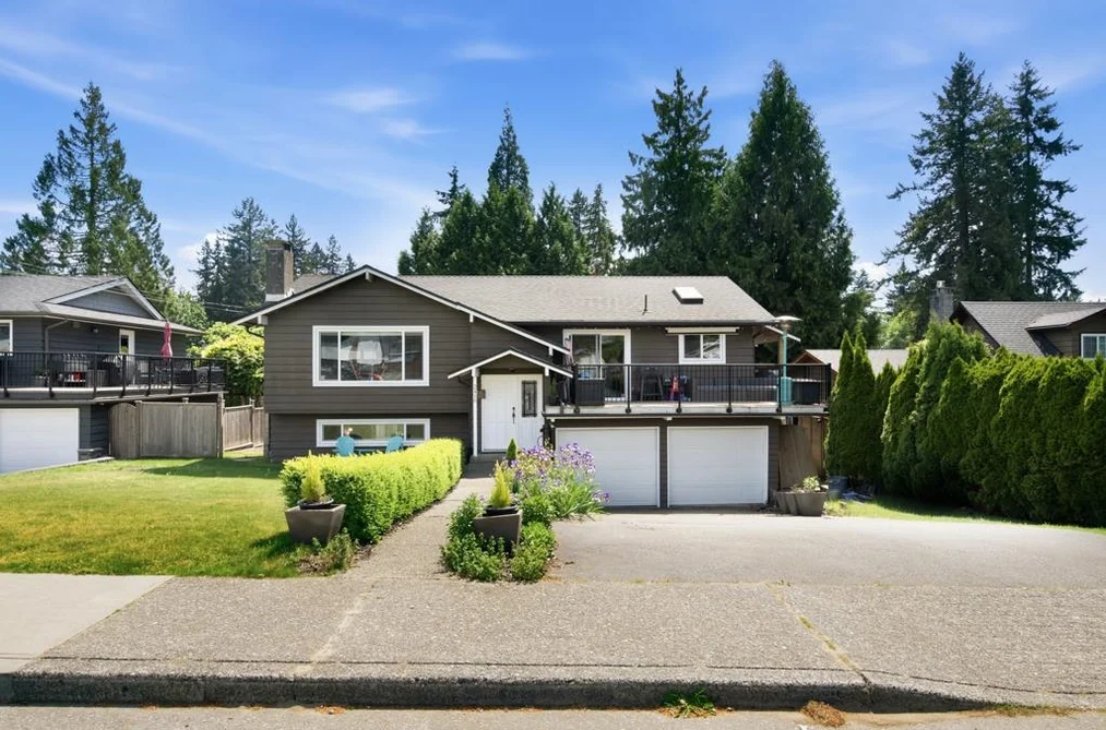 2416 TOLMIE AVENUE, Coquitlam BC V3K 3E7, Coquitlam BC — Residential for Sale - Photo 2