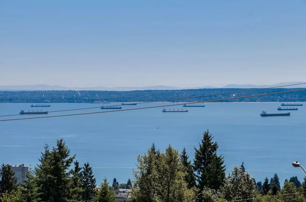 2417 SKILIFT ROAD, West Vancouver BC V7S 2T5, West Vancouver BC — Residential for Sale — Photo 22 of 24
