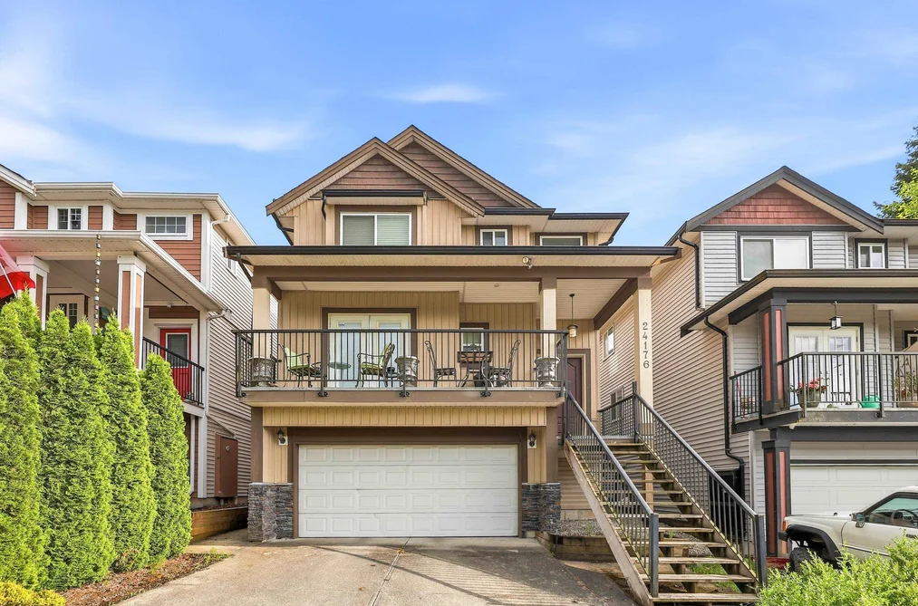 House for sale at 24176 104 Avenue Maple Ridge British Columbia - MLS: R3142995