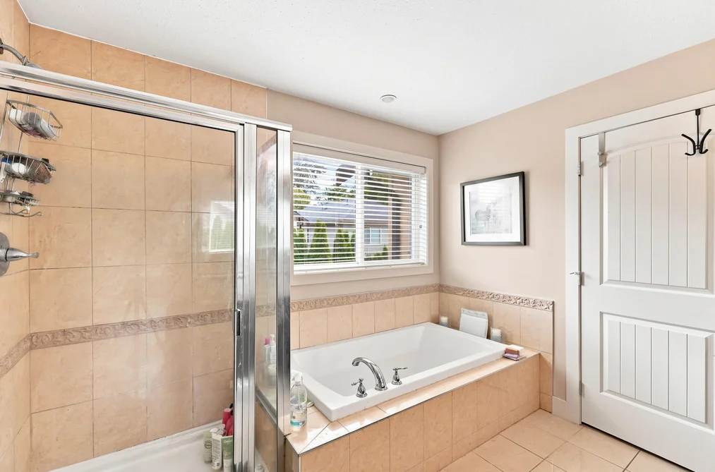 24176 104 AVENUE, Maple Ridge, BC — Residential for Sale — Photo 18 of 34