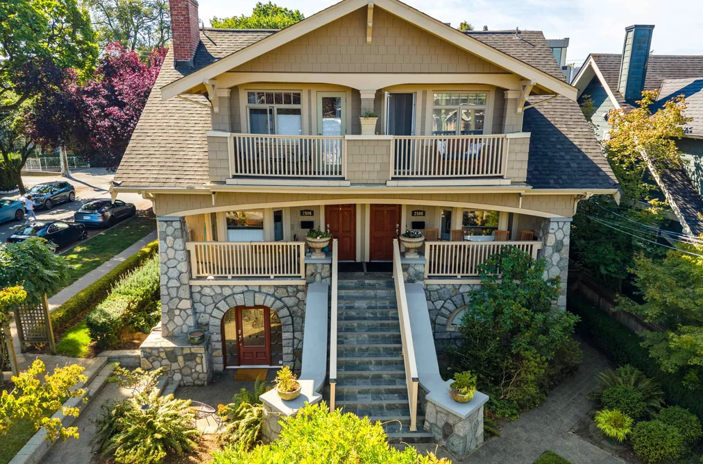Townhouse for sale at 2425 Larch Street Vancouver British Columbia - MLS: R3165397
