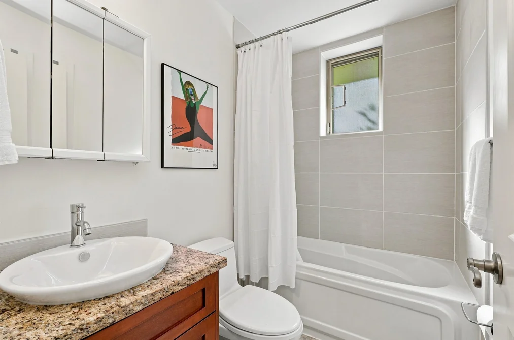 2425 Larch Street, Vancouver, BC - MLS: R3179911 - Photo 25 2425 Larch Street, Vancouver, BC - MLS: R3179911 - Photo 25