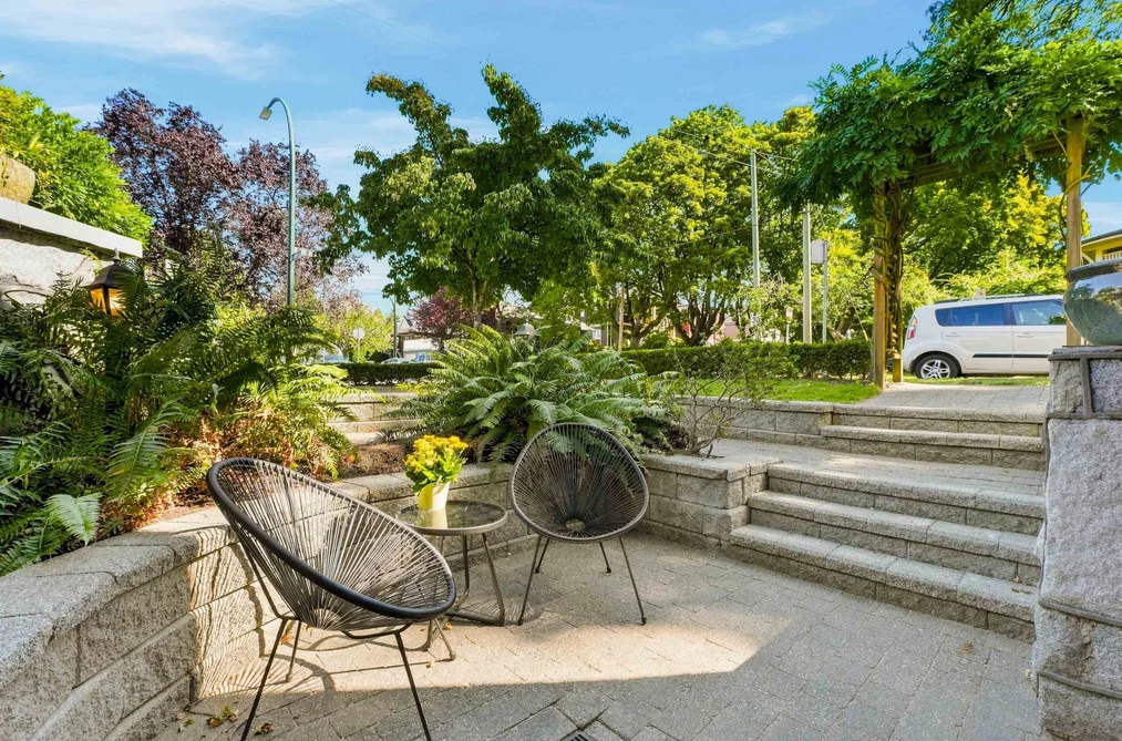 2425 Larch Street, Vancouver, BC - MLS: R3179911 - Photo 5 2425 Larch Street, Vancouver, BC - MLS: R3179911 - Photo 5