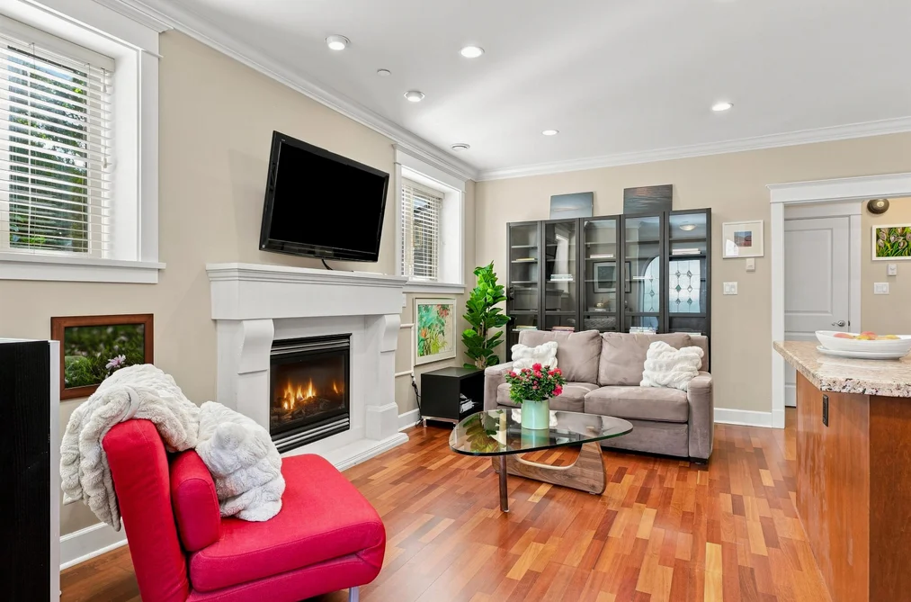 2425 Larch Street, Vancouver, BC - MLS: R3179911 - Photo 8 2425 Larch Street, Vancouver, BC - MLS: R3179911 - Photo 8