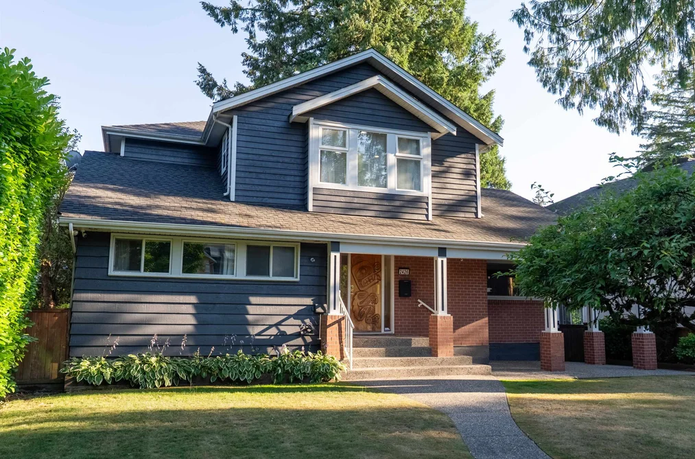 House for sale at 2426 W 34th Avenue Vancouver British Columbia - MLS: R3140003
