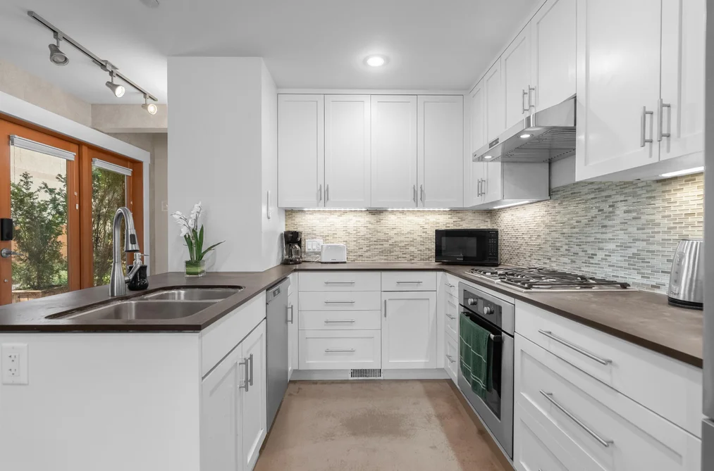 2426 W 34TH AVENUE, Vancouver BC V6M 1G7, Vancouver BC — Residential for Sale — Photo 22 of 26