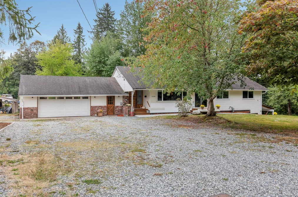 House for sale at 24320 116 Avenue Maple Ridge British Columbia - MLS: R3111088