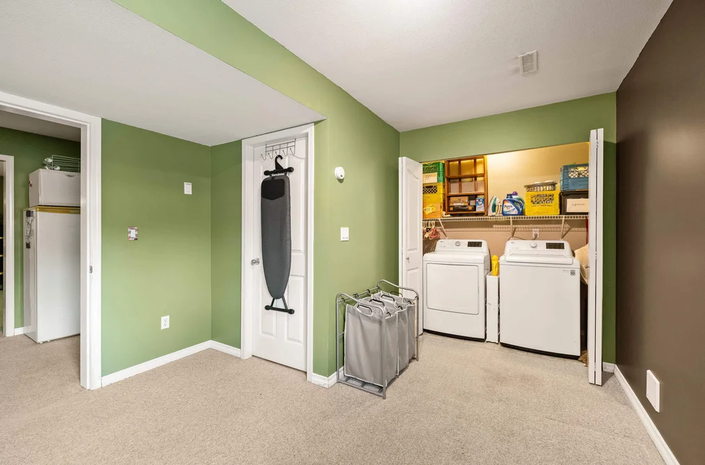 24327 102 AVENUE, Maple Ridge, BC — Residential for Sale — Photo 27 of 37