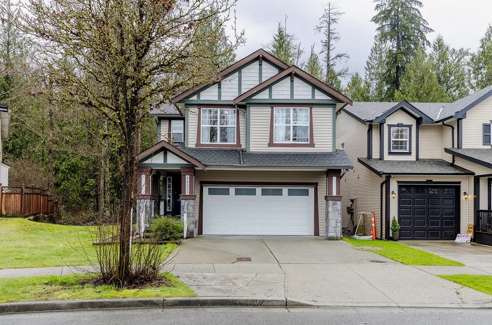 House for sale at 24330 100b Avenue Maple Ridge British Columbia - MLS: R3122065