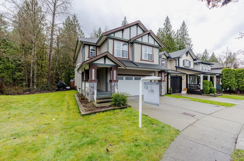 24330 100B AVENUE, Maple Ridge BC V2W 1X3, Maple Ridge BC — Residential for Sale - Photo 2