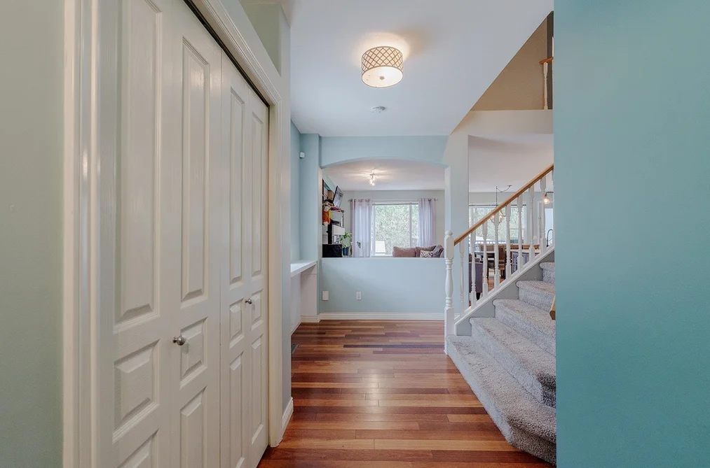 24330 100B AVENUE, Maple Ridge BC V2W 1X3, Maple Ridge BC — Residential for Sale - Photo 3